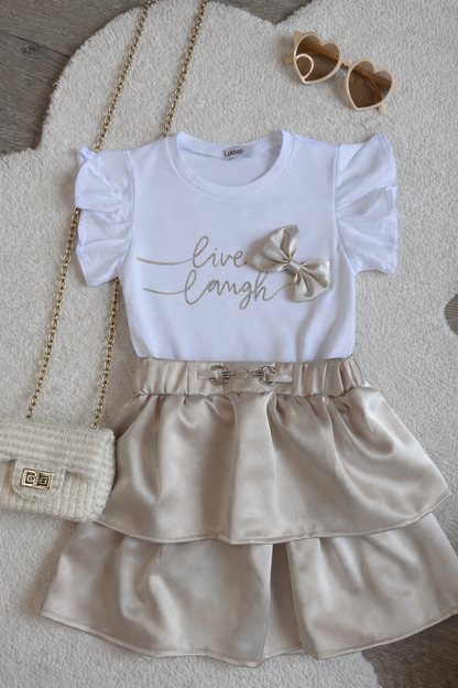 Chemise et jupe beige