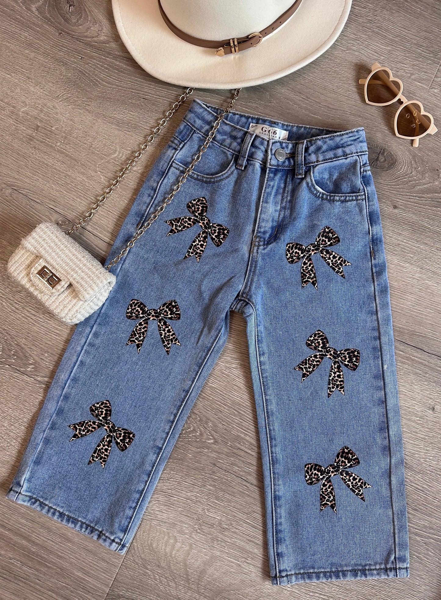 Jeans - leopard print bows